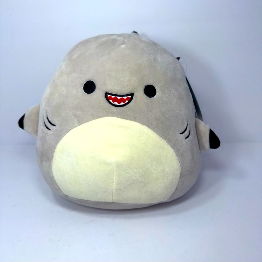 Squishmallows Gordon Gray Grey Shark 8” Plush Summer Squad TAG ERROR